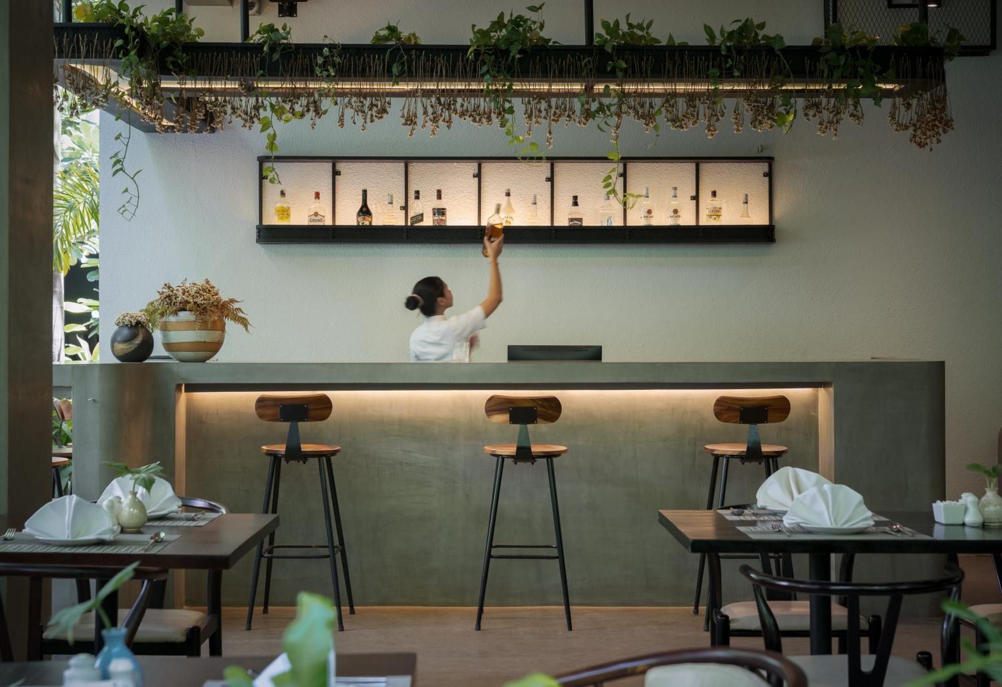 Eightfold Urban Resort Siem Reap Exteriér fotografie Restaurant in Tokyo